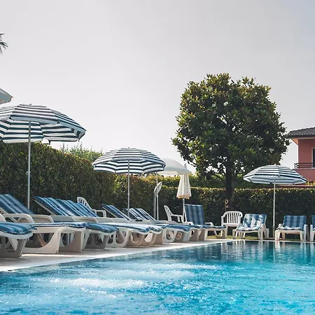 Paradiso Otel 3*